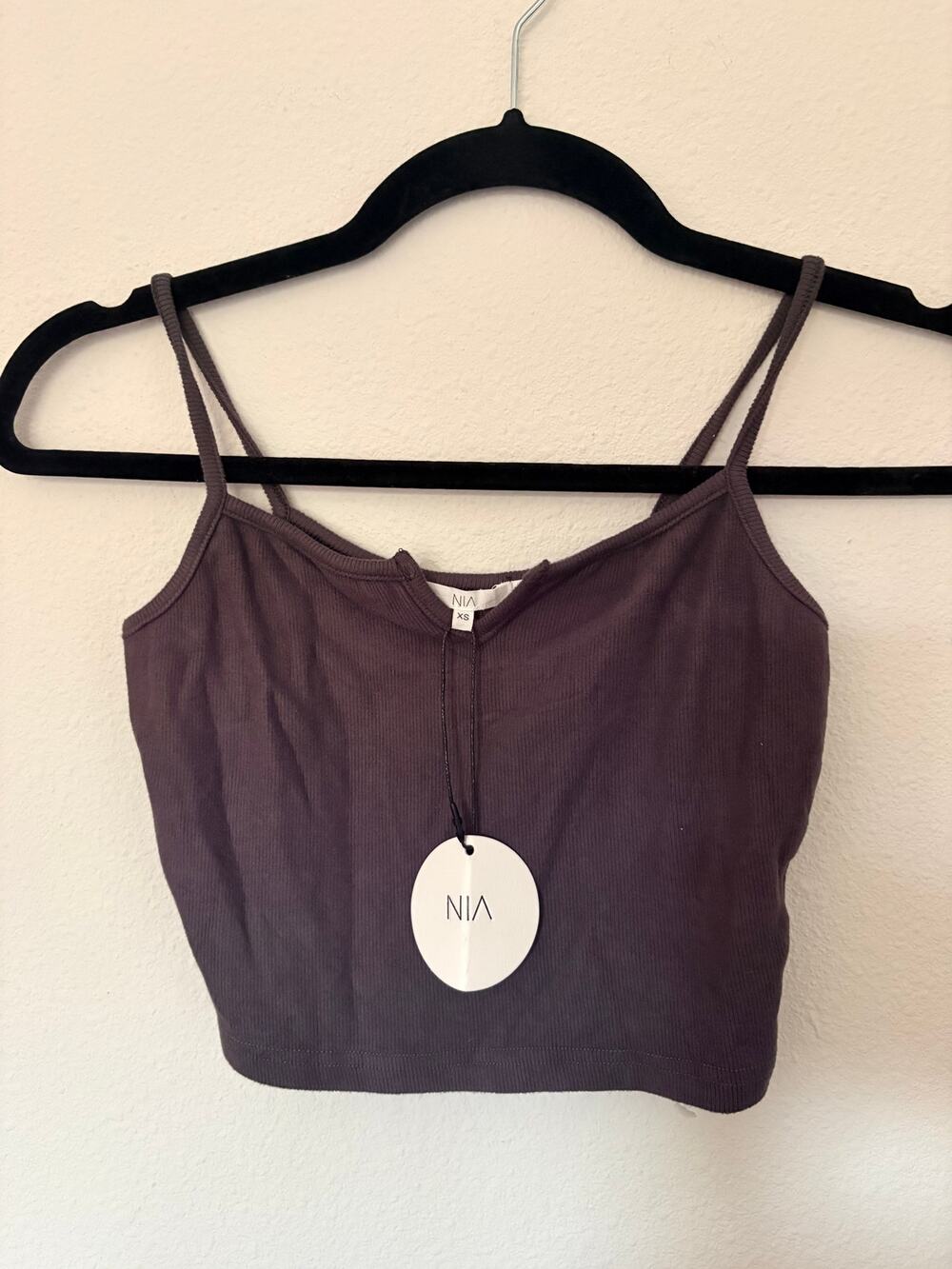 NIA Charcoal Gray Cropped V-Neck Cami Size XS